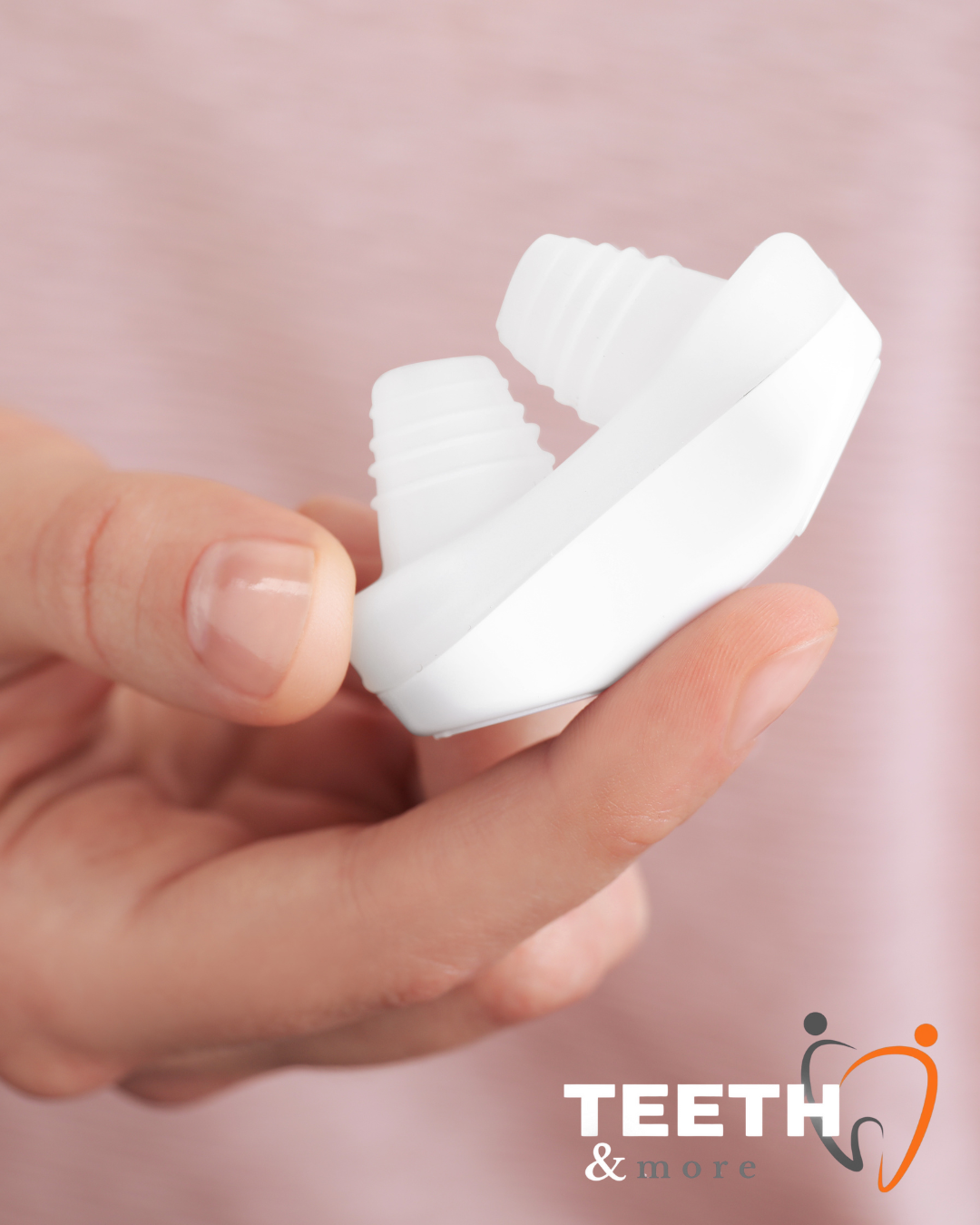 anti snoring device in south Delhi, dentist in south delhi , dental clinic in south delhi